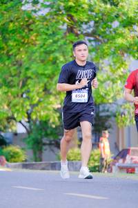 BIB: 6504
                            <button type="button" onclick="openModal(3410312)" class="btn btn-primary btn-sm float-right btn-popup" data-toggle="modal" data-target=".modal-high-quality">
                        <i class="fas fa-shopping-cart"></i> Add to Cart
                    </button>
                                            <button type="button" onclick="isThisMe(3410312, true)" class="btn btn-success btn-sm float-right btn-popup btn-isme hidden" data-toggle="tooltip" data-placement="bottom" title="นี่คือรูปของคุณใช่ไหม คลิกที่นี่เพื่อเอาเข้าอัลบั้ม">
                        <i class="fas fa-plus"></i> Add to album
                    </button>
                    <button type="button" onclick="isThisMe(3410312, false)" class="btn btn-warning btn-sm float-right btn-popup btn-isnotme hidden">
                        <i class="fas fa-ban"></i> Remove from album
                    </button>