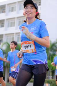 BIB: 8018
                            <button type="button" onclick="openModal(3420171)" class="btn btn-primary btn-sm float-right btn-popup" data-toggle="modal" data-target=".modal-high-quality">
                        <i class="fas fa-shopping-cart"></i> Add to Cart
                    </button>
                                            <button type="button" onclick="isThisMe(3420171, true)" class="btn btn-success btn-sm float-right btn-popup btn-isme hidden" data-toggle="tooltip" data-placement="bottom" title="นี่คือรูปของคุณใช่ไหม คลิกที่นี่เพื่อเอาเข้าอัลบั้ม">
                        <i class="fas fa-plus"></i> Add to album
                    </button>
                    <button type="button" onclick="isThisMe(3420171, false)" class="btn btn-warning btn-sm float-right btn-popup btn-isnotme hidden">
                        <i class="fas fa-ban"></i> Remove from album
                    </button>