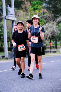 BIB: 8713, 8714
                            <button type="button" onclick="openModal(3423828)" class="btn btn-primary btn-sm float-right btn-popup" data-toggle="modal" data-target=".modal-high-quality">
                        <i class="fas fa-shopping-cart"></i> Add to Cart
                    </button>
                                            <button type="button" onclick="isThisMe(3423828, true)" class="btn btn-success btn-sm float-right btn-popup btn-isme hidden" data-toggle="tooltip" data-placement="bottom" title="นี่คือรูปของคุณใช่ไหม คลิกที่นี่เพื่อเอาเข้าอัลบั้ม">
                        <i class="fas fa-plus"></i> Add to album
                    </button>
                    <button type="button" onclick="isThisMe(3423828, false)" class="btn btn-warning btn-sm float-right btn-popup btn-isnotme hidden">
                        <i class="fas fa-ban"></i> Remove from album
                    </button>