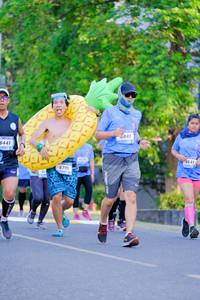 BIB: 041, 6441, 6795
                            <button type="button" onclick="openModal(3411550)" class="btn btn-primary btn-sm float-right btn-popup" data-toggle="modal" data-target=".modal-high-quality">
                        <i class="fas fa-shopping-cart"></i> Add to Cart
                    </button>
                                            <button type="button" onclick="isThisMe(3411550, true)" class="btn btn-success btn-sm float-right btn-popup btn-isme hidden" data-toggle="tooltip" data-placement="bottom" title="นี่คือรูปของคุณใช่ไหม คลิกที่นี่เพื่อเอาเข้าอัลบั้ม">
                        <i class="fas fa-plus"></i> Add to album
                    </button>
                    <button type="button" onclick="isThisMe(3411550, false)" class="btn btn-warning btn-sm float-right btn-popup btn-isnotme hidden">
                        <i class="fas fa-ban"></i> Remove from album
                    </button>