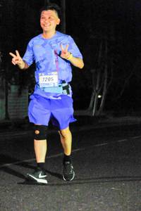 BIB: 205
                            <button type="button" onclick="openModal(3455834)" class="btn btn-primary btn-sm float-right btn-popup" data-toggle="modal" data-target=".modal-high-quality">
                        <i class="fas fa-shopping-cart"></i> Add to Cart
                    </button>
                                            <button type="button" onclick="isThisMe(3455834, true)" class="btn btn-success btn-sm float-right btn-popup btn-isme hidden" data-toggle="tooltip" data-placement="bottom" title="นี่คือรูปของคุณใช่ไหม คลิกที่นี่เพื่อเอาเข้าอัลบั้ม">
                        <i class="fas fa-plus"></i> Add to album
                    </button>
                    <button type="button" onclick="isThisMe(3455834, false)" class="btn btn-warning btn-sm float-right btn-popup btn-isnotme hidden">
                        <i class="fas fa-ban"></i> Remove from album
                    </button>