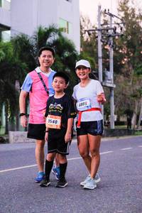 BIB: 6888, 9540
                            <button type="button" onclick="openModal(3428550)" class="btn btn-primary btn-sm float-right btn-popup" data-toggle="modal" data-target=".modal-high-quality">
                        <i class="fas fa-shopping-cart"></i> Add to Cart
                    </button>
                                            <button type="button" onclick="isThisMe(3428550, true)" class="btn btn-success btn-sm float-right btn-popup btn-isme hidden" data-toggle="tooltip" data-placement="bottom" title="นี่คือรูปของคุณใช่ไหม คลิกที่นี่เพื่อเอาเข้าอัลบั้ม">
                        <i class="fas fa-plus"></i> Add to album
                    </button>
                    <button type="button" onclick="isThisMe(3428550, false)" class="btn btn-warning btn-sm float-right btn-popup btn-isnotme hidden">
                        <i class="fas fa-ban"></i> Remove from album
                    </button>