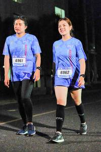 BIB: 6961, 6962
                            <button type="button" onclick="openModal(3456096)" class="btn btn-primary btn-sm float-right btn-popup" data-toggle="modal" data-target=".modal-high-quality">
                        <i class="fas fa-shopping-cart"></i> Add to Cart
                    </button>
                                            <button type="button" onclick="isThisMe(3456096, true)" class="btn btn-success btn-sm float-right btn-popup btn-isme hidden" data-toggle="tooltip" data-placement="bottom" title="นี่คือรูปของคุณใช่ไหม คลิกที่นี่เพื่อเอาเข้าอัลบั้ม">
                        <i class="fas fa-plus"></i> Add to album
                    </button>
                    <button type="button" onclick="isThisMe(3456096, false)" class="btn btn-warning btn-sm float-right btn-popup btn-isnotme hidden">
                        <i class="fas fa-ban"></i> Remove from album
                    </button>