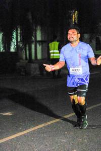 BIB: 6333
                            <button type="button" onclick="openModal(3455463)" class="btn btn-primary btn-sm float-right btn-popup" data-toggle="modal" data-target=".modal-high-quality">
                        <i class="fas fa-shopping-cart"></i> Add to Cart
                    </button>
                                            <button type="button" onclick="isThisMe(3455463, true)" class="btn btn-success btn-sm float-right btn-popup btn-isme hidden" data-toggle="tooltip" data-placement="bottom" title="นี่คือรูปของคุณใช่ไหม คลิกที่นี่เพื่อเอาเข้าอัลบั้ม">
                        <i class="fas fa-plus"></i> Add to album
                    </button>
                    <button type="button" onclick="isThisMe(3455463, false)" class="btn btn-warning btn-sm float-right btn-popup btn-isnotme hidden">
                        <i class="fas fa-ban"></i> Remove from album
                    </button>