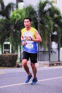 BIB: 5311
                            <button type="button" onclick="openModal(3428483)" class="btn btn-primary btn-sm float-right btn-popup" data-toggle="modal" data-target=".modal-high-quality">
                        <i class="fas fa-shopping-cart"></i> Add to Cart
                    </button>
                                            <button type="button" onclick="isThisMe(3428483, true)" class="btn btn-success btn-sm float-right btn-popup btn-isme hidden" data-toggle="tooltip" data-placement="bottom" title="นี่คือรูปของคุณใช่ไหม คลิกที่นี่เพื่อเอาเข้าอัลบั้ม">
                        <i class="fas fa-plus"></i> Add to album
                    </button>
                    <button type="button" onclick="isThisMe(3428483, false)" class="btn btn-warning btn-sm float-right btn-popup btn-isnotme hidden">
                        <i class="fas fa-ban"></i> Remove from album
                    </button>