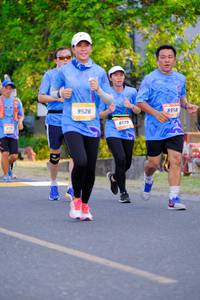 BIB: 9526, 8958, 8179
                            <button type="button" onclick="openModal(3414049)" class="btn btn-primary btn-sm float-right btn-popup" data-toggle="modal" data-target=".modal-high-quality">
                        <i class="fas fa-shopping-cart"></i> Add to Cart
                    </button>
                                            <button type="button" onclick="isThisMe(3414049, true)" class="btn btn-success btn-sm float-right btn-popup btn-isme hidden" data-toggle="tooltip" data-placement="bottom" title="นี่คือรูปของคุณใช่ไหม คลิกที่นี่เพื่อเอาเข้าอัลบั้ม">
                        <i class="fas fa-plus"></i> Add to album
                    </button>
                    <button type="button" onclick="isThisMe(3414049, false)" class="btn btn-warning btn-sm float-right btn-popup btn-isnotme hidden">
                        <i class="fas fa-ban"></i> Remove from album
                    </button>