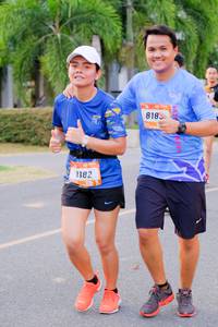 BIB: 818, 3182
                            <button type="button" onclick="openModal(3421087)" class="btn btn-primary btn-sm float-right btn-popup" data-toggle="modal" data-target=".modal-high-quality">
                        <i class="fas fa-shopping-cart"></i> Add to Cart
                    </button>
                                            <button type="button" onclick="isThisMe(3421087, true)" class="btn btn-success btn-sm float-right btn-popup btn-isme hidden" data-toggle="tooltip" data-placement="bottom" title="นี่คือรูปของคุณใช่ไหม คลิกที่นี่เพื่อเอาเข้าอัลบั้ม">
                        <i class="fas fa-plus"></i> Add to album
                    </button>
                    <button type="button" onclick="isThisMe(3421087, false)" class="btn btn-warning btn-sm float-right btn-popup btn-isnotme hidden">
                        <i class="fas fa-ban"></i> Remove from album
                    </button>