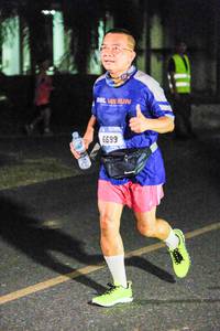 BIB: 6699
                            <button type="button" onclick="openModal(3455746)" class="btn btn-primary btn-sm float-right btn-popup" data-toggle="modal" data-target=".modal-high-quality">
                        <i class="fas fa-shopping-cart"></i> Add to Cart
                    </button>
                                            <button type="button" onclick="isThisMe(3455746, true)" class="btn btn-success btn-sm float-right btn-popup btn-isme hidden" data-toggle="tooltip" data-placement="bottom" title="นี่คือรูปของคุณใช่ไหม คลิกที่นี่เพื่อเอาเข้าอัลบั้ม">
                        <i class="fas fa-plus"></i> Add to album
                    </button>
                    <button type="button" onclick="isThisMe(3455746, false)" class="btn btn-warning btn-sm float-right btn-popup btn-isnotme hidden">
                        <i class="fas fa-ban"></i> Remove from album
                    </button>