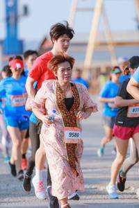 BIB: 831, 9580
                            <button type="button" onclick="openModal(3202138)" class="btn btn-primary btn-sm float-right btn-popup" data-toggle="modal" data-target=".modal-high-quality">
                        <i class="fas fa-shopping-cart"></i> Add to Cart
                    </button>
                                            <button type="button" onclick="isThisMe(3202138, true)" class="btn btn-success btn-sm float-right btn-popup btn-isme hidden" data-toggle="tooltip" data-placement="bottom" title="นี่คือรูปของคุณใช่ไหม คลิกที่นี่เพื่อเอาเข้าอัลบั้ม">
                        <i class="fas fa-plus"></i> Add to album
                    </button>
                    <button type="button" onclick="isThisMe(3202138, false)" class="btn btn-warning btn-sm float-right btn-popup btn-isnotme hidden">
                        <i class="fas fa-ban"></i> Remove from album
                    </button>