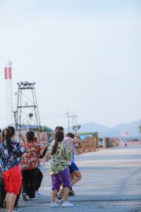 BIB: 
                            <button type="button" onclick="openModal(3246072)" class="btn btn-primary btn-sm float-right btn-popup" data-toggle="modal" data-target=".modal-high-quality">
                        <i class="fas fa-shopping-cart"></i> Add to Cart
                    </button>
                                            <button type="button" onclick="isThisMe(3246072, true)" class="btn btn-success btn-sm float-right btn-popup btn-isme hidden" data-toggle="tooltip" data-placement="bottom" title="นี่คือรูปของคุณใช่ไหม คลิกที่นี่เพื่อเอาเข้าอัลบั้ม">
                        <i class="fas fa-plus"></i> Add to album
                    </button>
                    <button type="button" onclick="isThisMe(3246072, false)" class="btn btn-warning btn-sm float-right btn-popup btn-isnotme hidden">
                        <i class="fas fa-ban"></i> Remove from album
                    </button>