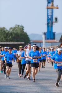 BIB: 8860, 9426
                            <button type="button" onclick="openModal(3201073)" class="btn btn-primary btn-sm float-right btn-popup" data-toggle="modal" data-target=".modal-high-quality">
                        <i class="fas fa-shopping-cart"></i> Add to Cart
                    </button>
                                            <button type="button" onclick="isThisMe(3201073, true)" class="btn btn-success btn-sm float-right btn-popup btn-isme hidden" data-toggle="tooltip" data-placement="bottom" title="นี่คือรูปของคุณใช่ไหม คลิกที่นี่เพื่อเอาเข้าอัลบั้ม">
                        <i class="fas fa-plus"></i> Add to album
                    </button>
                    <button type="button" onclick="isThisMe(3201073, false)" class="btn btn-warning btn-sm float-right btn-popup btn-isnotme hidden">
                        <i class="fas fa-ban"></i> Remove from album
                    </button>