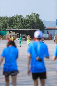 BIB: 
                            <button type="button" onclick="openModal(3192215)" class="btn btn-primary btn-sm float-right btn-popup" data-toggle="modal" data-target=".modal-high-quality">
                        <i class="fas fa-shopping-cart"></i> Add to Cart
                    </button>
                                            <button type="button" onclick="isThisMe(3192215, true)" class="btn btn-success btn-sm float-right btn-popup btn-isme hidden" data-toggle="tooltip" data-placement="bottom" title="นี่คือรูปของคุณใช่ไหม คลิกที่นี่เพื่อเอาเข้าอัลบั้ม">
                        <i class="fas fa-plus"></i> Add to album
                    </button>
                    <button type="button" onclick="isThisMe(3192215, false)" class="btn btn-warning btn-sm float-right btn-popup btn-isnotme hidden">
                        <i class="fas fa-ban"></i> Remove from album
                    </button>