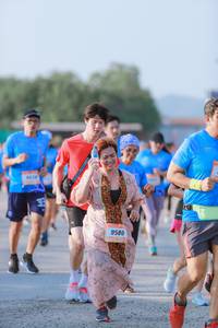 BIB: 9580
                            <button type="button" onclick="openModal(3202130)" class="btn btn-primary btn-sm float-right btn-popup" data-toggle="modal" data-target=".modal-high-quality">
                        <i class="fas fa-shopping-cart"></i> Add to Cart
                    </button>
                                            <button type="button" onclick="isThisMe(3202130, true)" class="btn btn-success btn-sm float-right btn-popup btn-isme hidden" data-toggle="tooltip" data-placement="bottom" title="นี่คือรูปของคุณใช่ไหม คลิกที่นี่เพื่อเอาเข้าอัลบั้ม">
                        <i class="fas fa-plus"></i> Add to album
                    </button>
                    <button type="button" onclick="isThisMe(3202130, false)" class="btn btn-warning btn-sm float-right btn-popup btn-isnotme hidden">
                        <i class="fas fa-ban"></i> Remove from album
                    </button>