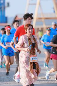 BIB: 9580
                            <button type="button" onclick="openModal(3202148)" class="btn btn-primary btn-sm float-right btn-popup" data-toggle="modal" data-target=".modal-high-quality">
                        <i class="fas fa-shopping-cart"></i> Add to Cart
                    </button>
                                            <button type="button" onclick="isThisMe(3202148, true)" class="btn btn-success btn-sm float-right btn-popup btn-isme hidden" data-toggle="tooltip" data-placement="bottom" title="นี่คือรูปของคุณใช่ไหม คลิกที่นี่เพื่อเอาเข้าอัลบั้ม">
                        <i class="fas fa-plus"></i> Add to album
                    </button>
                    <button type="button" onclick="isThisMe(3202148, false)" class="btn btn-warning btn-sm float-right btn-popup btn-isnotme hidden">
                        <i class="fas fa-ban"></i> Remove from album
                    </button>