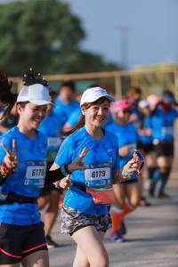 BIB: 6178
                            <button type="button" onclick="openModal(3190925)" class="btn btn-primary btn-sm float-right btn-popup" data-toggle="modal" data-target=".modal-high-quality">
                        <i class="fas fa-shopping-cart"></i> Add to Cart
                    </button>
                                            <button type="button" onclick="isThisMe(3190925, true)" class="btn btn-success btn-sm float-right btn-popup btn-isme hidden" data-toggle="tooltip" data-placement="bottom" title="นี่คือรูปของคุณใช่ไหม คลิกที่นี่เพื่อเอาเข้าอัลบั้ม">
                        <i class="fas fa-plus"></i> Add to album
                    </button>
                    <button type="button" onclick="isThisMe(3190925, false)" class="btn btn-warning btn-sm float-right btn-popup btn-isnotme hidden">
                        <i class="fas fa-ban"></i> Remove from album
                    </button>