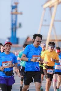 BIB: 910
                            <button type="button" onclick="openModal(3202618)" class="btn btn-primary btn-sm float-right btn-popup" data-toggle="modal" data-target=".modal-high-quality">
                        <i class="fas fa-shopping-cart"></i> Add to Cart
                    </button>
                                            <button type="button" onclick="isThisMe(3202618, true)" class="btn btn-success btn-sm float-right btn-popup btn-isme hidden" data-toggle="tooltip" data-placement="bottom" title="นี่คือรูปของคุณใช่ไหม คลิกที่นี่เพื่อเอาเข้าอัลบั้ม">
                        <i class="fas fa-plus"></i> Add to album
                    </button>
                    <button type="button" onclick="isThisMe(3202618, false)" class="btn btn-warning btn-sm float-right btn-popup btn-isnotme hidden">
                        <i class="fas fa-ban"></i> Remove from album
                    </button>