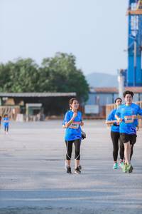 BIB: 9901, 5302
                            <button type="button" onclick="openModal(3245861)" class="btn btn-primary btn-sm float-right btn-popup" data-toggle="modal" data-target=".modal-high-quality">
                        <i class="fas fa-shopping-cart"></i> Add to Cart
                    </button>
                                            <button type="button" onclick="isThisMe(3245861, true)" class="btn btn-success btn-sm float-right btn-popup btn-isme hidden" data-toggle="tooltip" data-placement="bottom" title="นี่คือรูปของคุณใช่ไหม คลิกที่นี่เพื่อเอาเข้าอัลบั้ม">
                        <i class="fas fa-plus"></i> Add to album
                    </button>
                    <button type="button" onclick="isThisMe(3245861, false)" class="btn btn-warning btn-sm float-right btn-popup btn-isnotme hidden">
                        <i class="fas fa-ban"></i> Remove from album
                    </button>