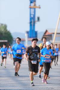 BIB: 9002, 8316, 6853
                            <button type="button" onclick="openModal(3200584)" class="btn btn-primary btn-sm float-right btn-popup" data-toggle="modal" data-target=".modal-high-quality">
                        <i class="fas fa-shopping-cart"></i> Add to Cart
                    </button>
                                            <button type="button" onclick="isThisMe(3200584, true)" class="btn btn-success btn-sm float-right btn-popup btn-isme hidden" data-toggle="tooltip" data-placement="bottom" title="นี่คือรูปของคุณใช่ไหม คลิกที่นี่เพื่อเอาเข้าอัลบั้ม">
                        <i class="fas fa-plus"></i> Add to album
                    </button>
                    <button type="button" onclick="isThisMe(3200584, false)" class="btn btn-warning btn-sm float-right btn-popup btn-isnotme hidden">
                        <i class="fas fa-ban"></i> Remove from album
                    </button>