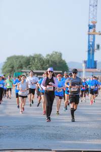 BIB: 
                            <button type="button" onclick="openModal(3202712)" class="btn btn-primary btn-sm float-right btn-popup" data-toggle="modal" data-target=".modal-high-quality">
                        <i class="fas fa-shopping-cart"></i> Add to Cart
                    </button>
                                            <button type="button" onclick="isThisMe(3202712, true)" class="btn btn-success btn-sm float-right btn-popup btn-isme hidden" data-toggle="tooltip" data-placement="bottom" title="นี่คือรูปของคุณใช่ไหม คลิกที่นี่เพื่อเอาเข้าอัลบั้ม">
                        <i class="fas fa-plus"></i> Add to album
                    </button>
                    <button type="button" onclick="isThisMe(3202712, false)" class="btn btn-warning btn-sm float-right btn-popup btn-isnotme hidden">
                        <i class="fas fa-ban"></i> Remove from album
                    </button>