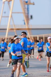 BIB: 290
                            <button type="button" onclick="openModal(3207852)" class="btn btn-primary btn-sm float-right btn-popup" data-toggle="modal" data-target=".modal-high-quality">
                        <i class="fas fa-shopping-cart"></i> Add to Cart
                    </button>
                                            <button type="button" onclick="isThisMe(3207852, true)" class="btn btn-success btn-sm float-right btn-popup btn-isme hidden" data-toggle="tooltip" data-placement="bottom" title="นี่คือรูปของคุณใช่ไหม คลิกที่นี่เพื่อเอาเข้าอัลบั้ม">
                        <i class="fas fa-plus"></i> Add to album
                    </button>
                    <button type="button" onclick="isThisMe(3207852, false)" class="btn btn-warning btn-sm float-right btn-popup btn-isnotme hidden">
                        <i class="fas fa-ban"></i> Remove from album
                    </button>