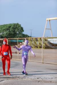 BIB: 6807, 6790
                            <button type="button" onclick="openModal(3192458)" class="btn btn-primary btn-sm float-right btn-popup" data-toggle="modal" data-target=".modal-high-quality">
                        <i class="fas fa-shopping-cart"></i> Add to Cart
                    </button>
                                            <button type="button" onclick="isThisMe(3192458, true)" class="btn btn-success btn-sm float-right btn-popup btn-isme hidden" data-toggle="tooltip" data-placement="bottom" title="นี่คือรูปของคุณใช่ไหม คลิกที่นี่เพื่อเอาเข้าอัลบั้ม">
                        <i class="fas fa-plus"></i> Add to album
                    </button>
                    <button type="button" onclick="isThisMe(3192458, false)" class="btn btn-warning btn-sm float-right btn-popup btn-isnotme hidden">
                        <i class="fas fa-ban"></i> Remove from album
                    </button>