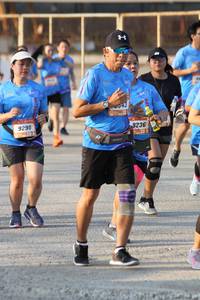 BIB: 9290
                            <button type="button" onclick="openModal(3383144)" class="btn btn-primary btn-sm float-right btn-popup" data-toggle="modal" data-target=".modal-high-quality">
                        <i class="fas fa-shopping-cart"></i> Add to Cart
                    </button>
                                            <button type="button" onclick="isThisMe(3383144, true)" class="btn btn-success btn-sm float-right btn-popup btn-isme hidden" data-toggle="tooltip" data-placement="bottom" title="นี่คือรูปของคุณใช่ไหม คลิกที่นี่เพื่อเอาเข้าอัลบั้ม">
                        <i class="fas fa-plus"></i> Add to album
                    </button>
                    <button type="button" onclick="isThisMe(3383144, false)" class="btn btn-warning btn-sm float-right btn-popup btn-isnotme hidden">
                        <i class="fas fa-ban"></i> Remove from album
                    </button>