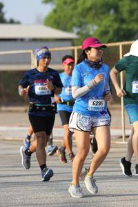 BIB: 686, 6295
                            <button type="button" onclick="openModal(3260088)" class="btn btn-primary btn-sm float-right btn-popup" data-toggle="modal" data-target=".modal-high-quality">
                        <i class="fas fa-shopping-cart"></i> Add to Cart
                    </button>
                                            <button type="button" onclick="isThisMe(3260088, true)" class="btn btn-success btn-sm float-right btn-popup btn-isme hidden" data-toggle="tooltip" data-placement="bottom" title="นี่คือรูปของคุณใช่ไหม คลิกที่นี่เพื่อเอาเข้าอัลบั้ม">
                        <i class="fas fa-plus"></i> Add to album
                    </button>
                    <button type="button" onclick="isThisMe(3260088, false)" class="btn btn-warning btn-sm float-right btn-popup btn-isnotme hidden">
                        <i class="fas fa-ban"></i> Remove from album
                    </button>