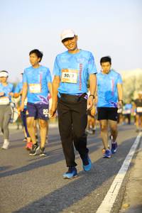 BIB: 9069
                            <button type="button" onclick="openModal(3328843)" class="btn btn-primary btn-sm float-right btn-popup" data-toggle="modal" data-target=".modal-high-quality">
                        <i class="fas fa-shopping-cart"></i> Add to Cart
                    </button>
                                            <button type="button" onclick="isThisMe(3328843, true)" class="btn btn-success btn-sm float-right btn-popup btn-isme hidden" data-toggle="tooltip" data-placement="bottom" title="นี่คือรูปของคุณใช่ไหม คลิกที่นี่เพื่อเอาเข้าอัลบั้ม">
                        <i class="fas fa-plus"></i> Add to album
                    </button>
                    <button type="button" onclick="isThisMe(3328843, false)" class="btn btn-warning btn-sm float-right btn-popup btn-isnotme hidden">
                        <i class="fas fa-ban"></i> Remove from album
                    </button>