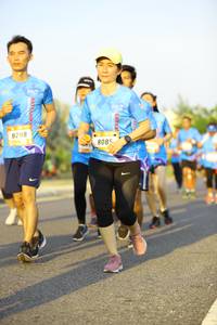 BIB: 8298, 8085
                            <button type="button" onclick="openModal(3328986)" class="btn btn-primary btn-sm float-right btn-popup" data-toggle="modal" data-target=".modal-high-quality">
                        <i class="fas fa-shopping-cart"></i> Add to Cart
                    </button>
                                            <button type="button" onclick="isThisMe(3328986, true)" class="btn btn-success btn-sm float-right btn-popup btn-isme hidden" data-toggle="tooltip" data-placement="bottom" title="นี่คือรูปของคุณใช่ไหม คลิกที่นี่เพื่อเอาเข้าอัลบั้ม">
                        <i class="fas fa-plus"></i> Add to album
                    </button>
                    <button type="button" onclick="isThisMe(3328986, false)" class="btn btn-warning btn-sm float-right btn-popup btn-isnotme hidden">
                        <i class="fas fa-ban"></i> Remove from album
                    </button>
