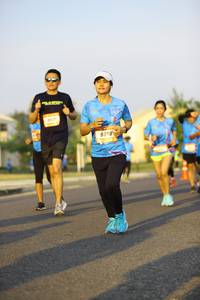 BIB: 8818
                            <button type="button" onclick="openModal(3329861)" class="btn btn-primary btn-sm float-right btn-popup" data-toggle="modal" data-target=".modal-high-quality">
                        <i class="fas fa-shopping-cart"></i> Add to Cart
                    </button>
                                            <button type="button" onclick="isThisMe(3329861, true)" class="btn btn-success btn-sm float-right btn-popup btn-isme hidden" data-toggle="tooltip" data-placement="bottom" title="นี่คือรูปของคุณใช่ไหม คลิกที่นี่เพื่อเอาเข้าอัลบั้ม">
                        <i class="fas fa-plus"></i> Add to album
                    </button>
                    <button type="button" onclick="isThisMe(3329861, false)" class="btn btn-warning btn-sm float-right btn-popup btn-isnotme hidden">
                        <i class="fas fa-ban"></i> Remove from album
                    </button>