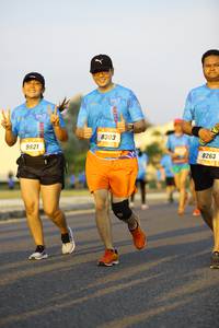 BIB: 8303, 9821, 8263
                            <button type="button" onclick="openModal(3332297)" class="btn btn-primary btn-sm float-right btn-popup" data-toggle="modal" data-target=".modal-high-quality">
                        <i class="fas fa-shopping-cart"></i> Add to Cart
                    </button>
                                            <button type="button" onclick="isThisMe(3332297, true)" class="btn btn-success btn-sm float-right btn-popup btn-isme hidden" data-toggle="tooltip" data-placement="bottom" title="นี่คือรูปของคุณใช่ไหม คลิกที่นี่เพื่อเอาเข้าอัลบั้ม">
                        <i class="fas fa-plus"></i> Add to album
                    </button>
                    <button type="button" onclick="isThisMe(3332297, false)" class="btn btn-warning btn-sm float-right btn-popup btn-isnotme hidden">
                        <i class="fas fa-ban"></i> Remove from album
                    </button>