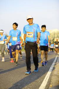 BIB: 9069
                            <button type="button" onclick="openModal(3328830)" class="btn btn-primary btn-sm float-right btn-popup" data-toggle="modal" data-target=".modal-high-quality">
                        <i class="fas fa-shopping-cart"></i> Add to Cart
                    </button>
                                            <button type="button" onclick="isThisMe(3328830, true)" class="btn btn-success btn-sm float-right btn-popup btn-isme hidden" data-toggle="tooltip" data-placement="bottom" title="นี่คือรูปของคุณใช่ไหม คลิกที่นี่เพื่อเอาเข้าอัลบั้ม">
                        <i class="fas fa-plus"></i> Add to album
                    </button>
                    <button type="button" onclick="isThisMe(3328830, false)" class="btn btn-warning btn-sm float-right btn-popup btn-isnotme hidden">
                        <i class="fas fa-ban"></i> Remove from album
                    </button>