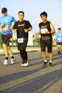 BIB: 969, 6020
                            <button type="button" onclick="openModal(3262391)" class="btn btn-primary btn-sm float-right btn-popup" data-toggle="modal" data-target=".modal-high-quality">
                        <i class="fas fa-shopping-cart"></i> Add to Cart
                    </button>
                                            <button type="button" onclick="isThisMe(3262391, true)" class="btn btn-success btn-sm float-right btn-popup btn-isme hidden" data-toggle="tooltip" data-placement="bottom" title="นี่คือรูปของคุณใช่ไหม คลิกที่นี่เพื่อเอาเข้าอัลบั้ม">
                        <i class="fas fa-plus"></i> Add to album
                    </button>
                    <button type="button" onclick="isThisMe(3262391, false)" class="btn btn-warning btn-sm float-right btn-popup btn-isnotme hidden">
                        <i class="fas fa-ban"></i> Remove from album
                    </button>