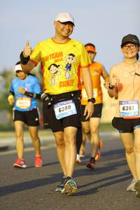 BIB: 6380, 6381
                            <button type="button" onclick="openModal(3262461)" class="btn btn-primary btn-sm float-right btn-popup" data-toggle="modal" data-target=".modal-high-quality">
                        <i class="fas fa-shopping-cart"></i> Add to Cart
                    </button>
                                            <button type="button" onclick="isThisMe(3262461, true)" class="btn btn-success btn-sm float-right btn-popup btn-isme hidden" data-toggle="tooltip" data-placement="bottom" title="นี่คือรูปของคุณใช่ไหม คลิกที่นี่เพื่อเอาเข้าอัลบั้ม">
                        <i class="fas fa-plus"></i> Add to album
                    </button>
                    <button type="button" onclick="isThisMe(3262461, false)" class="btn btn-warning btn-sm float-right btn-popup btn-isnotme hidden">
                        <i class="fas fa-ban"></i> Remove from album
                    </button>