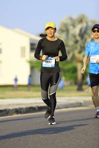 BIB: 230
                            <button type="button" onclick="openModal(3259754)" class="btn btn-primary btn-sm float-right btn-popup" data-toggle="modal" data-target=".modal-high-quality">
                        <i class="fas fa-shopping-cart"></i> Add to Cart
                    </button>
                                            <button type="button" onclick="isThisMe(3259754, true)" class="btn btn-success btn-sm float-right btn-popup btn-isme hidden" data-toggle="tooltip" data-placement="bottom" title="นี่คือรูปของคุณใช่ไหม คลิกที่นี่เพื่อเอาเข้าอัลบั้ม">
                        <i class="fas fa-plus"></i> Add to album
                    </button>
                    <button type="button" onclick="isThisMe(3259754, false)" class="btn btn-warning btn-sm float-right btn-popup btn-isnotme hidden">
                        <i class="fas fa-ban"></i> Remove from album
                    </button>