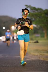 BIB: 7201
                            <button type="button" onclick="openModal(3288685)" class="btn btn-primary btn-sm float-right btn-popup" data-toggle="modal" data-target=".modal-high-quality">
                        <i class="fas fa-shopping-cart"></i> Add to Cart
                    </button>
                                            <button type="button" onclick="isThisMe(3288685, true)" class="btn btn-success btn-sm float-right btn-popup btn-isme hidden" data-toggle="tooltip" data-placement="bottom" title="นี่คือรูปของคุณใช่ไหม คลิกที่นี่เพื่อเอาเข้าอัลบั้ม">
                        <i class="fas fa-plus"></i> Add to album
                    </button>
                    <button type="button" onclick="isThisMe(3288685, false)" class="btn btn-warning btn-sm float-right btn-popup btn-isnotme hidden">
                        <i class="fas fa-ban"></i> Remove from album
                    </button>