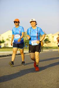 BIB: 6142
                            <button type="button" onclick="openModal(3261160)" class="btn btn-primary btn-sm float-right btn-popup" data-toggle="modal" data-target=".modal-high-quality">
                        <i class="fas fa-shopping-cart"></i> Add to Cart
                    </button>
                                            <button type="button" onclick="isThisMe(3261160, true)" class="btn btn-success btn-sm float-right btn-popup btn-isme hidden" data-toggle="tooltip" data-placement="bottom" title="นี่คือรูปของคุณใช่ไหม คลิกที่นี่เพื่อเอาเข้าอัลบั้ม">
                        <i class="fas fa-plus"></i> Add to album
                    </button>
                    <button type="button" onclick="isThisMe(3261160, false)" class="btn btn-warning btn-sm float-right btn-popup btn-isnotme hidden">
                        <i class="fas fa-ban"></i> Remove from album
                    </button>