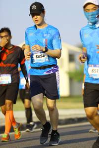 BIB: 6694, 651
                            <button type="button" onclick="openModal(3260281)" class="btn btn-primary btn-sm float-right btn-popup" data-toggle="modal" data-target=".modal-high-quality">
                        <i class="fas fa-shopping-cart"></i> Add to Cart
                    </button>
                                            <button type="button" onclick="isThisMe(3260281, true)" class="btn btn-success btn-sm float-right btn-popup btn-isme hidden" data-toggle="tooltip" data-placement="bottom" title="นี่คือรูปของคุณใช่ไหม คลิกที่นี่เพื่อเอาเข้าอัลบั้ม">
                        <i class="fas fa-plus"></i> Add to album
                    </button>
                    <button type="button" onclick="isThisMe(3260281, false)" class="btn btn-warning btn-sm float-right btn-popup btn-isnotme hidden">
                        <i class="fas fa-ban"></i> Remove from album
                    </button>