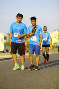 BIB: 685, 6939, 6859
                            <button type="button" onclick="openModal(3261763)" class="btn btn-primary btn-sm float-right btn-popup" data-toggle="modal" data-target=".modal-high-quality">
                        <i class="fas fa-shopping-cart"></i> Add to Cart
                    </button>
                                            <button type="button" onclick="isThisMe(3261763, true)" class="btn btn-success btn-sm float-right btn-popup btn-isme hidden" data-toggle="tooltip" data-placement="bottom" title="นี่คือรูปของคุณใช่ไหม คลิกที่นี่เพื่อเอาเข้าอัลบั้ม">
                        <i class="fas fa-plus"></i> Add to album
                    </button>
                    <button type="button" onclick="isThisMe(3261763, false)" class="btn btn-warning btn-sm float-right btn-popup btn-isnotme hidden">
                        <i class="fas fa-ban"></i> Remove from album
                    </button>