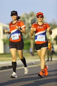 BIB: 6974, 6975, 
                            <button type="button" onclick="openModal(3259071)" class="btn btn-primary btn-sm float-right btn-popup" data-toggle="modal" data-target=".modal-high-quality">
                        <i class="fas fa-shopping-cart"></i> Add to Cart
                    </button>
                                            <button type="button" onclick="isThisMe(3259071, true)" class="btn btn-success btn-sm float-right btn-popup btn-isme hidden" data-toggle="tooltip" data-placement="bottom" title="นี่คือรูปของคุณใช่ไหม คลิกที่นี่เพื่อเอาเข้าอัลบั้ม">
                        <i class="fas fa-plus"></i> Add to album
                    </button>
                    <button type="button" onclick="isThisMe(3259071, false)" class="btn btn-warning btn-sm float-right btn-popup btn-isnotme hidden">
                        <i class="fas fa-ban"></i> Remove from album
                    </button>