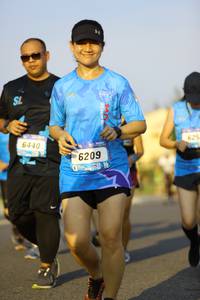 BIB: 625, 6440, 6209
                            <button type="button" onclick="openModal(3262071)" class="btn btn-primary btn-sm float-right btn-popup" data-toggle="modal" data-target=".modal-high-quality">
                        <i class="fas fa-shopping-cart"></i> Add to Cart
                    </button>
                                            <button type="button" onclick="isThisMe(3262071, true)" class="btn btn-success btn-sm float-right btn-popup btn-isme hidden" data-toggle="tooltip" data-placement="bottom" title="นี่คือรูปของคุณใช่ไหม คลิกที่นี่เพื่อเอาเข้าอัลบั้ม">
                        <i class="fas fa-plus"></i> Add to album
                    </button>
                    <button type="button" onclick="isThisMe(3262071, false)" class="btn btn-warning btn-sm float-right btn-popup btn-isnotme hidden">
                        <i class="fas fa-ban"></i> Remove from album
                    </button>