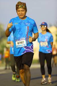 BIB: 6782
                            <button type="button" onclick="openModal(3260415)" class="btn btn-primary btn-sm float-right btn-popup" data-toggle="modal" data-target=".modal-high-quality">
                        <i class="fas fa-shopping-cart"></i> Add to Cart
                    </button>
                                            <button type="button" onclick="isThisMe(3260415, true)" class="btn btn-success btn-sm float-right btn-popup btn-isme hidden" data-toggle="tooltip" data-placement="bottom" title="นี่คือรูปของคุณใช่ไหม คลิกที่นี่เพื่อเอาเข้าอัลบั้ม">
                        <i class="fas fa-plus"></i> Add to album
                    </button>
                    <button type="button" onclick="isThisMe(3260415, false)" class="btn btn-warning btn-sm float-right btn-popup btn-isnotme hidden">
                        <i class="fas fa-ban"></i> Remove from album
                    </button>