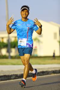 BIB: 6085
                            <button type="button" onclick="openModal(3258584)" class="btn btn-primary btn-sm float-right btn-popup" data-toggle="modal" data-target=".modal-high-quality">
                        <i class="fas fa-shopping-cart"></i> Add to Cart
                    </button>
                                            <button type="button" onclick="isThisMe(3258584, true)" class="btn btn-success btn-sm float-right btn-popup btn-isme hidden" data-toggle="tooltip" data-placement="bottom" title="นี่คือรูปของคุณใช่ไหม คลิกที่นี่เพื่อเอาเข้าอัลบั้ม">
                        <i class="fas fa-plus"></i> Add to album
                    </button>
                    <button type="button" onclick="isThisMe(3258584, false)" class="btn btn-warning btn-sm float-right btn-popup btn-isnotme hidden">
                        <i class="fas fa-ban"></i> Remove from album
                    </button>