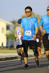 BIB: 6186
                            <button type="button" onclick="openModal(3260254)" class="btn btn-primary btn-sm float-right btn-popup" data-toggle="modal" data-target=".modal-high-quality">
                        <i class="fas fa-shopping-cart"></i> Add to Cart
                    </button>
                                            <button type="button" onclick="isThisMe(3260254, true)" class="btn btn-success btn-sm float-right btn-popup btn-isme hidden" data-toggle="tooltip" data-placement="bottom" title="นี่คือรูปของคุณใช่ไหม คลิกที่นี่เพื่อเอาเข้าอัลบั้ม">
                        <i class="fas fa-plus"></i> Add to album
                    </button>
                    <button type="button" onclick="isThisMe(3260254, false)" class="btn btn-warning btn-sm float-right btn-popup btn-isnotme hidden">
                        <i class="fas fa-ban"></i> Remove from album
                    </button>