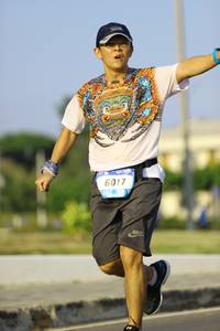 BIB: 6017
                            <button type="button" onclick="openModal(3258786)" class="btn btn-primary btn-sm float-right btn-popup" data-toggle="modal" data-target=".modal-high-quality">
                        <i class="fas fa-shopping-cart"></i> Add to Cart
                    </button>
                                            <button type="button" onclick="isThisMe(3258786, true)" class="btn btn-success btn-sm float-right btn-popup btn-isme hidden" data-toggle="tooltip" data-placement="bottom" title="นี่คือรูปของคุณใช่ไหม คลิกที่นี่เพื่อเอาเข้าอัลบั้ม">
                        <i class="fas fa-plus"></i> Add to album
                    </button>
                    <button type="button" onclick="isThisMe(3258786, false)" class="btn btn-warning btn-sm float-right btn-popup btn-isnotme hidden">
                        <i class="fas fa-ban"></i> Remove from album
                    </button>