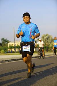 BIB: 6307
                            <button type="button" onclick="openModal(3261558)" class="btn btn-primary btn-sm float-right btn-popup" data-toggle="modal" data-target=".modal-high-quality">
                        <i class="fas fa-shopping-cart"></i> Add to Cart
                    </button>
                                            <button type="button" onclick="isThisMe(3261558, true)" class="btn btn-success btn-sm float-right btn-popup btn-isme hidden" data-toggle="tooltip" data-placement="bottom" title="นี่คือรูปของคุณใช่ไหม คลิกที่นี่เพื่อเอาเข้าอัลบั้ม">
                        <i class="fas fa-plus"></i> Add to album
                    </button>
                    <button type="button" onclick="isThisMe(3261558, false)" class="btn btn-warning btn-sm float-right btn-popup btn-isnotme hidden">
                        <i class="fas fa-ban"></i> Remove from album
                    </button>