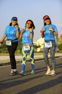 BIB: 6337, 6336, 6335
                            <button type="button" onclick="openModal(3261549)" class="btn btn-primary btn-sm float-right btn-popup" data-toggle="modal" data-target=".modal-high-quality">
                        <i class="fas fa-shopping-cart"></i> Add to Cart
                    </button>
                                            <button type="button" onclick="isThisMe(3261549, true)" class="btn btn-success btn-sm float-right btn-popup btn-isme hidden" data-toggle="tooltip" data-placement="bottom" title="นี่คือรูปของคุณใช่ไหม คลิกที่นี่เพื่อเอาเข้าอัลบั้ม">
                        <i class="fas fa-plus"></i> Add to album
                    </button>
                    <button type="button" onclick="isThisMe(3261549, false)" class="btn btn-warning btn-sm float-right btn-popup btn-isnotme hidden">
                        <i class="fas fa-ban"></i> Remove from album
                    </button>