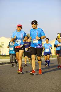 BIB: 6030, 6031
                            <button type="button" onclick="openModal(3261068)" class="btn btn-primary btn-sm float-right btn-popup" data-toggle="modal" data-target=".modal-high-quality">
                        <i class="fas fa-shopping-cart"></i> Add to Cart
                    </button>
                                            <button type="button" onclick="isThisMe(3261068, true)" class="btn btn-success btn-sm float-right btn-popup btn-isme hidden" data-toggle="tooltip" data-placement="bottom" title="นี่คือรูปของคุณใช่ไหม คลิกที่นี่เพื่อเอาเข้าอัลบั้ม">
                        <i class="fas fa-plus"></i> Add to album
                    </button>
                    <button type="button" onclick="isThisMe(3261068, false)" class="btn btn-warning btn-sm float-right btn-popup btn-isnotme hidden">
                        <i class="fas fa-ban"></i> Remove from album
                    </button>