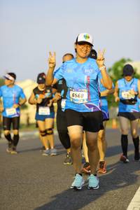 BIB: 6568
                            <button type="button" onclick="openModal(3262032)" class="btn btn-primary btn-sm float-right btn-popup" data-toggle="modal" data-target=".modal-high-quality">
                        <i class="fas fa-shopping-cart"></i> Add to Cart
                    </button>
                                            <button type="button" onclick="isThisMe(3262032, true)" class="btn btn-success btn-sm float-right btn-popup btn-isme hidden" data-toggle="tooltip" data-placement="bottom" title="นี่คือรูปของคุณใช่ไหม คลิกที่นี่เพื่อเอาเข้าอัลบั้ม">
                        <i class="fas fa-plus"></i> Add to album
                    </button>
                    <button type="button" onclick="isThisMe(3262032, false)" class="btn btn-warning btn-sm float-right btn-popup btn-isnotme hidden">
                        <i class="fas fa-ban"></i> Remove from album
                    </button>