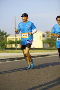 BIB: 9240
                            <button type="button" onclick="openModal(3262347)" class="btn btn-primary btn-sm float-right btn-popup" data-toggle="modal" data-target=".modal-high-quality">
                        <i class="fas fa-shopping-cart"></i> Add to Cart
                    </button>
                                            <button type="button" onclick="isThisMe(3262347, true)" class="btn btn-success btn-sm float-right btn-popup btn-isme hidden" data-toggle="tooltip" data-placement="bottom" title="นี่คือรูปของคุณใช่ไหม คลิกที่นี่เพื่อเอาเข้าอัลบั้ม">
                        <i class="fas fa-plus"></i> Add to album
                    </button>
                    <button type="button" onclick="isThisMe(3262347, false)" class="btn btn-warning btn-sm float-right btn-popup btn-isnotme hidden">
                        <i class="fas fa-ban"></i> Remove from album
                    </button>